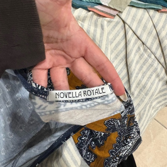 Novella Royale Boho Paisley Print Open Back Maxi Dress – Size M - Picture 8 of 9